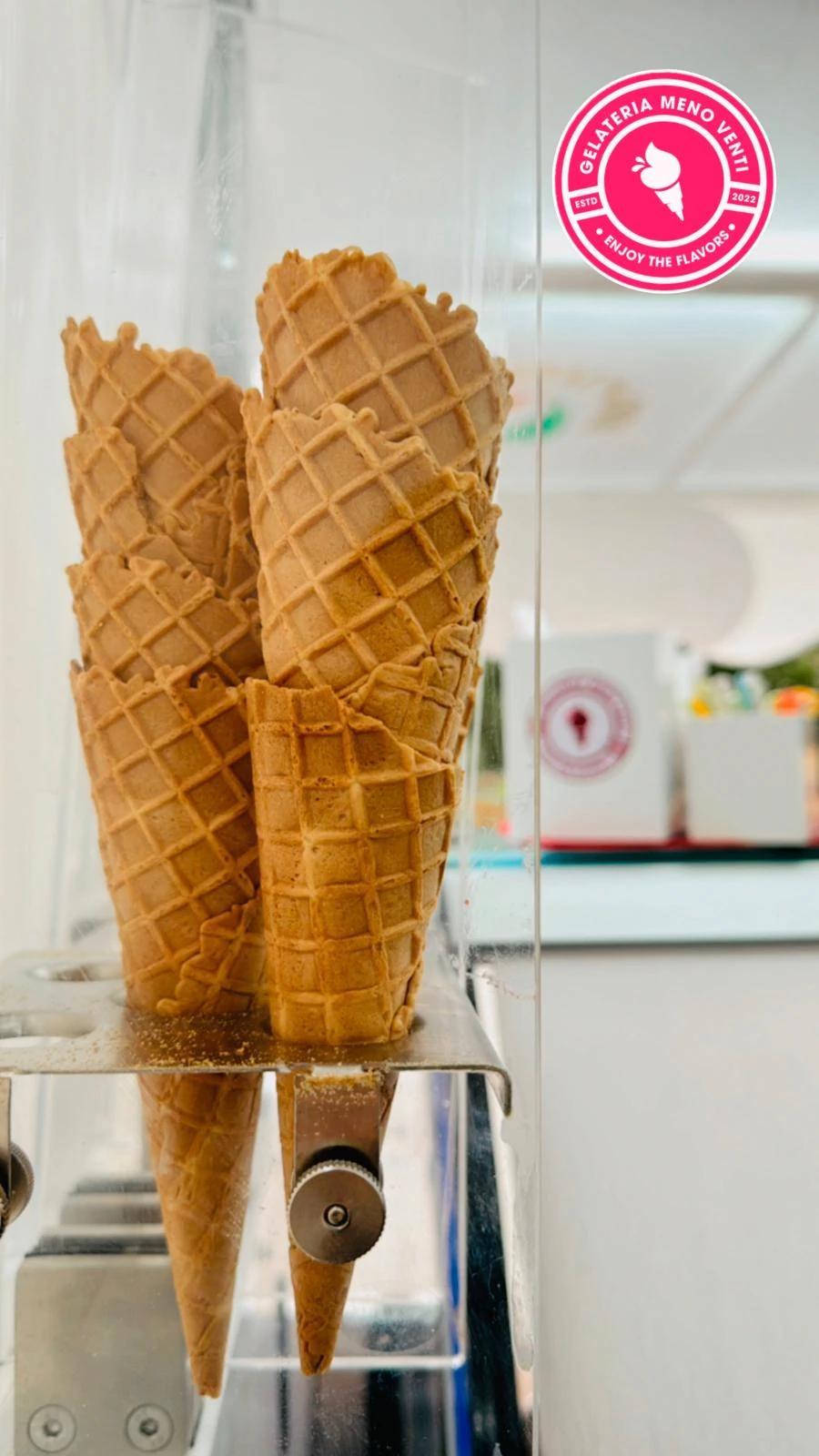 Gelateria Meno Venti gelato cones